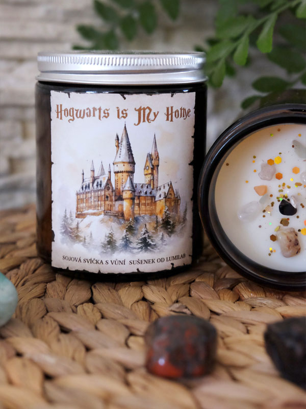 Svíčka ✨Hogwarts is My Home✨